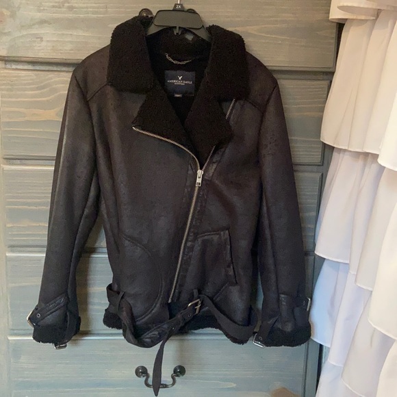 American Eagle Outfitters Jackets & Blazers - American Eagle Jacket  🦅